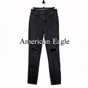 American Eagle Outfitters mom Jeans